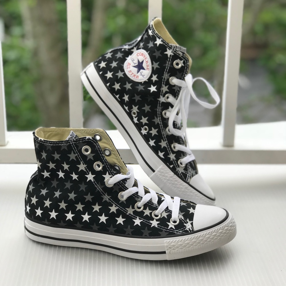 NWT Converse Ctas HI Star Repeat 5 Black W AUTHENT